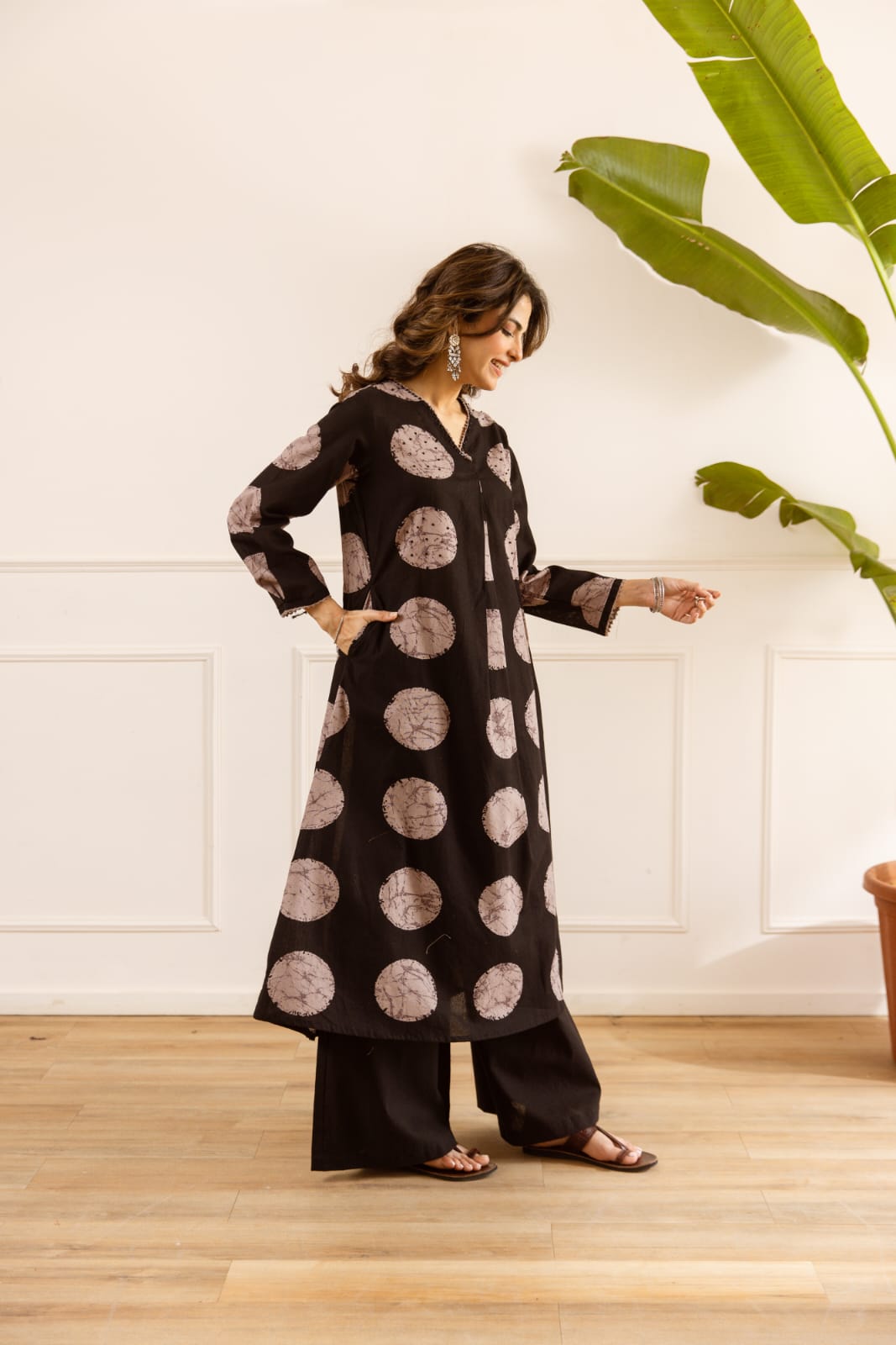 Black Flex Cotton Printed Kurta Palazzo Set with Beige Circular Patterns